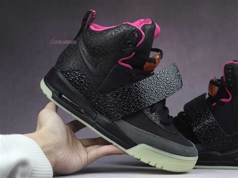 nike schuhe blinken|Nike Air Yeezy 1 Blink Men's .